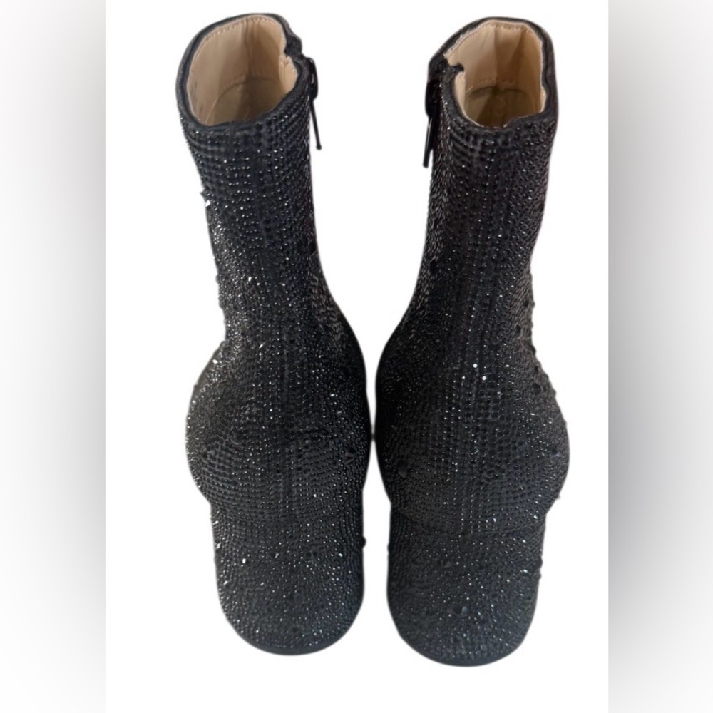 Betsey Johnson Kyla glass stones Black Ankle Booties Size 8 - Picture 3 of 10